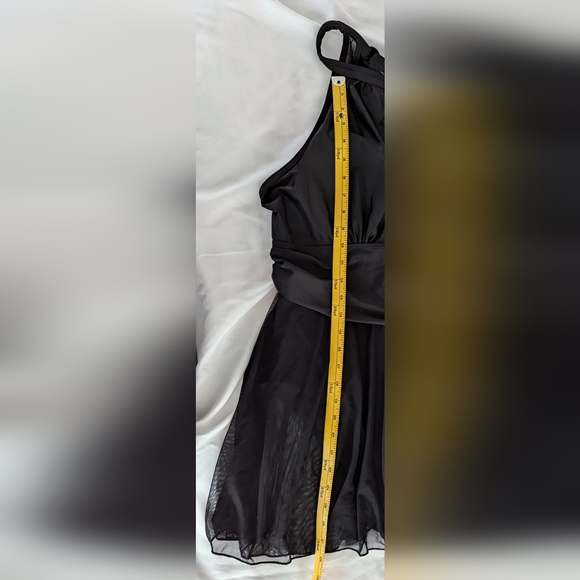 Women's plus size swim dress by Bloomchic, size 18-20. - Picture 8 of 9